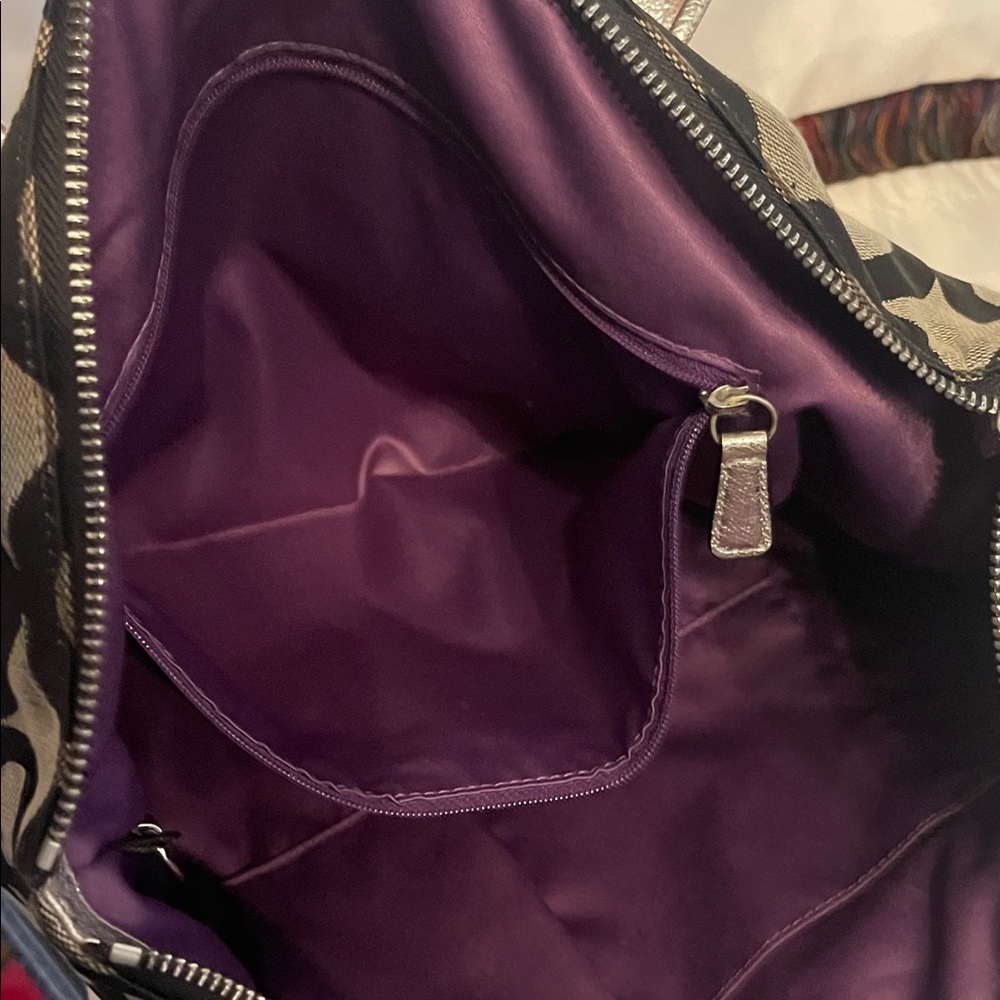 Coach Vintage Tote - Picture 9 of 10